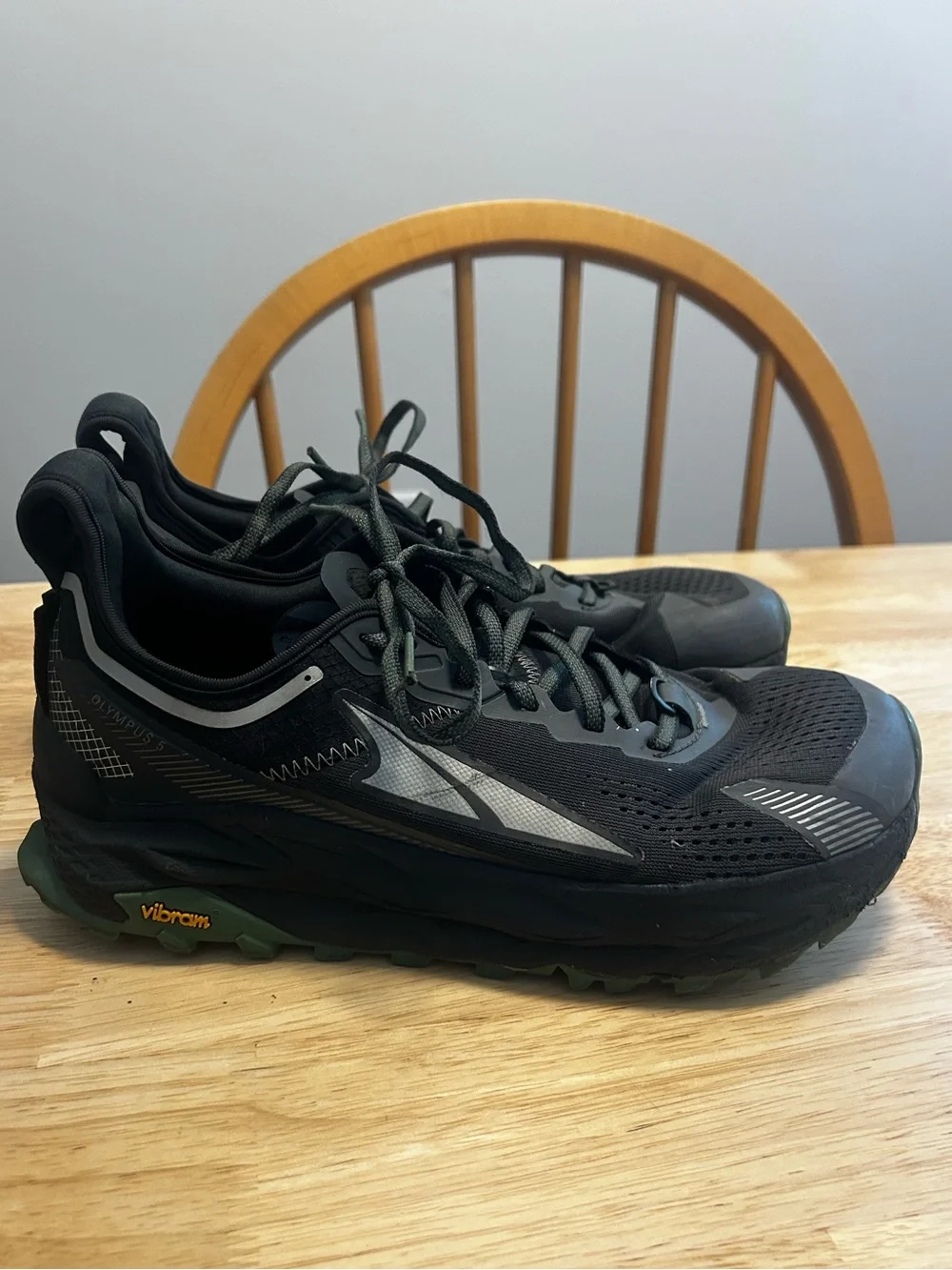 Altra Olympus 5 Trail Running Shoes Mens Sz 9